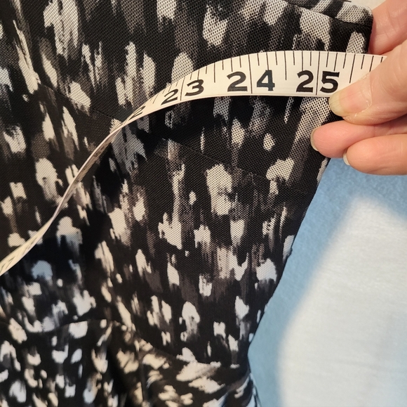 City Chic Black and White Asymmetrical Dress - Picture 16 of 16